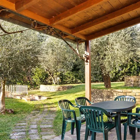 Cozy In Castiglione Del With Swimming Pool Дом отдыха